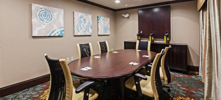 Staybridge Suites 塔尔萨，伍德兰希尔斯 by IHG(Staybridge Suites Tulsa-Woodland Hills)图片