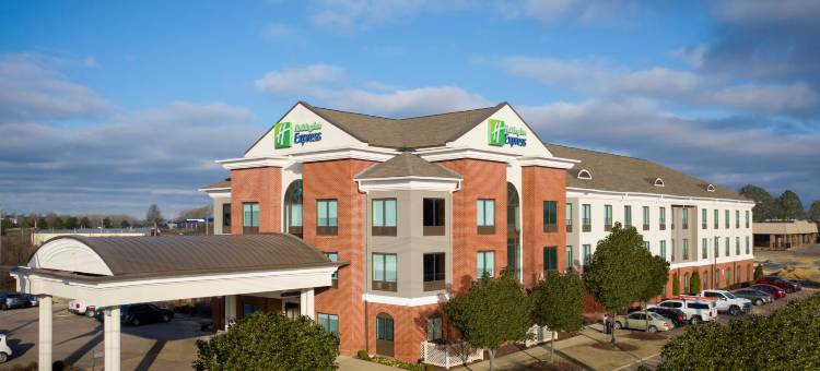 智选假日套房酒店奥利夫布兰奇(Holiday Inn Express & Suites OLIVE BRANCH by IHG)图片