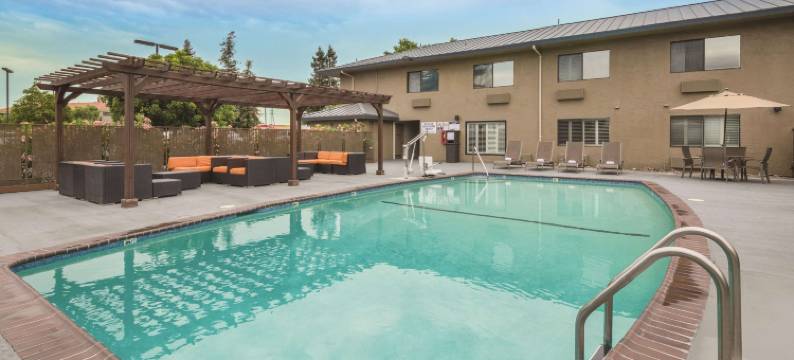 圣何塞机场希尔顿Spark酒店(Spark by Hilton San Jose Airport)图片