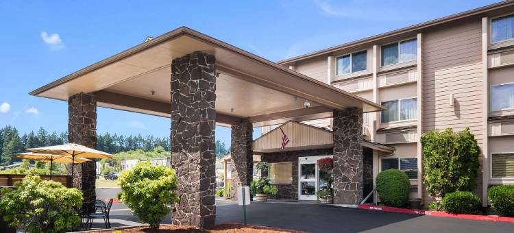 锡尔弗代尔班戈 - 基波特凯艺套房酒店(Quality Inn & Suites Silverdale Bangor-Keyport)图片