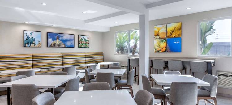 圣迭戈老城舒适酒店(Comfort Inn San Diego Old Town)图片