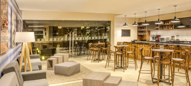 菲斯塔快捷酒店圣路易斯波托西东方(Fiesta Inn Express San Luis Potosí Oriente)图片