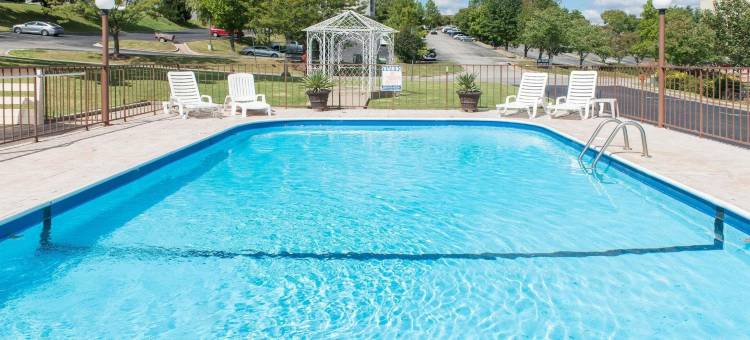 布兰森-安迪威廉姆斯剧院速8酒店(Super 8 by Wyndham Branson/Andy Williams Theatre)图片