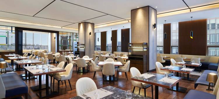 首尔站朝昕福朋喜来登酒店(Four Points by Sheraton Josun, Seoul Station)图片