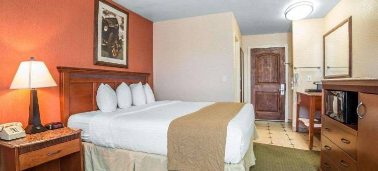 温尼马卡莫德尔T娱乐场凯艺酒店(Quality Inn Winnemucca- Model T Casino)图片
