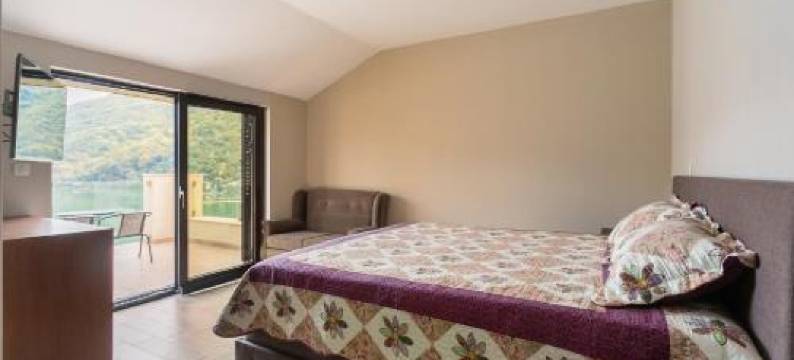 黑山阳光公寓(Keystone Apartments)图片