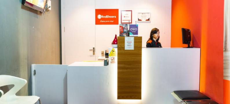 瑞德多兹公寓酒店 @ 茂物谷(RedDoorz Apartment at Bogor Valley)图片