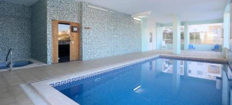 带泳池、健身房和按摩浴缸的三卧室公寓(3-Bedroom Apartment with Pool Gym & Jacuzzi)图片