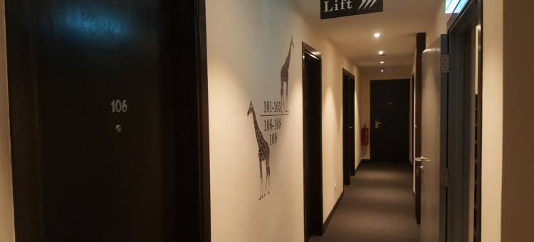 9方酒店-斯里肯邦安(9 Square Hotel - Seri Kembangan)图片