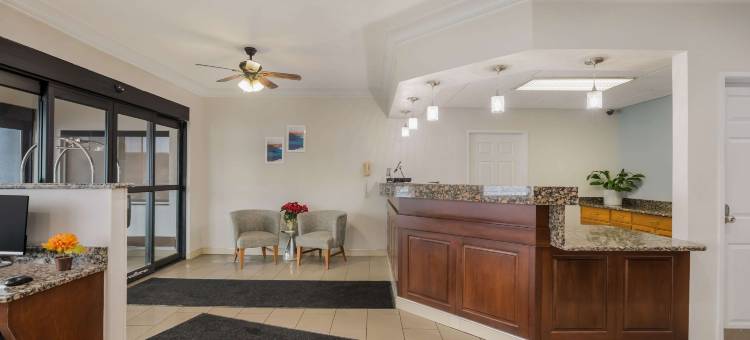 乔利埃特 I-80 美茵斯坦套房酒店(MainStay Suites Joliet I-80)图片