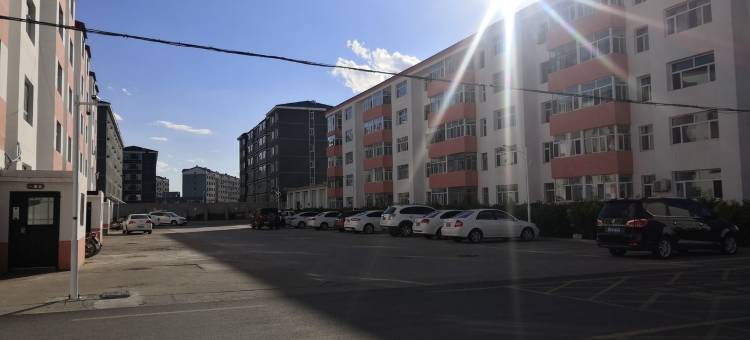 贝子庙后街民宿(杭盖路分店)图片