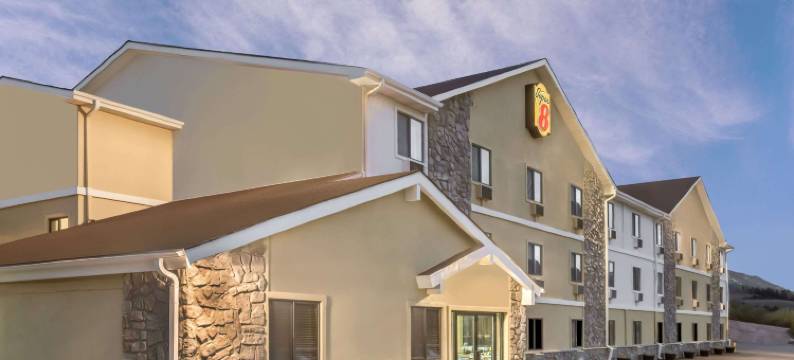 狄龙-布雷肯里奇地区速8酒店(Super 8 by Wyndham Dillon/Breckenridge Area)图片