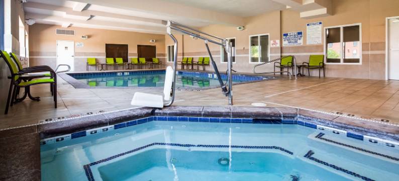 雷顿公园贝斯特韦斯特优质酒店(Best Western Plus Layton Park Hotel)图片