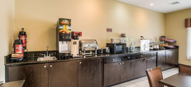 邦基骑士酒店(Knights Inn Bunkie)图片