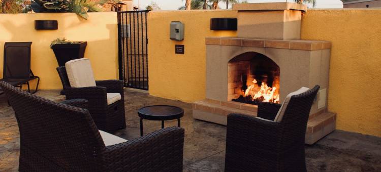 箭镟贝斯特韦斯特优质酒店(Best Western Plus Arrowhead Hotel)图片