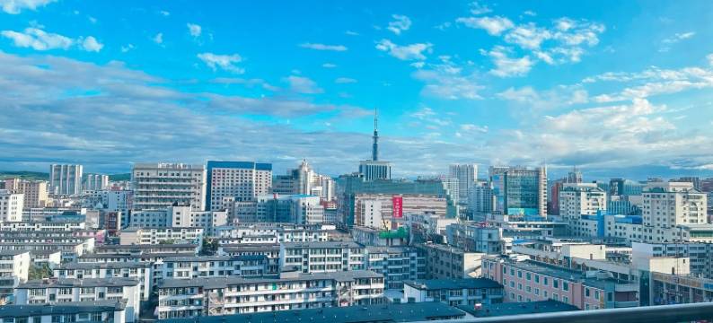 万居民宿(爱丹路分店)图片