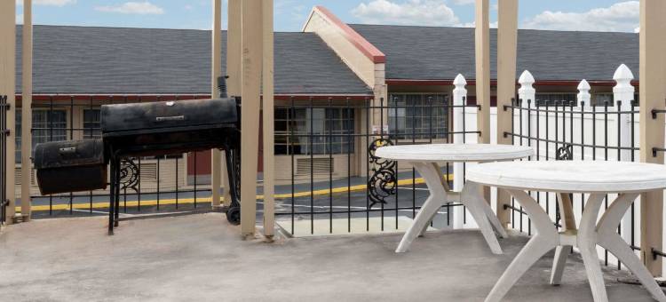 费耶特维尔骑士酒店(Knights Inn Fayetteville - Fort Bragg)图片