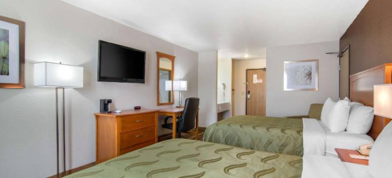 科尔尼利伯蒂凯艺酒店(Quality Inn Kearney - Liberty)图片