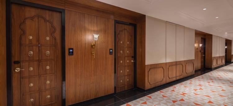 尼瓦萨利乌代宫，雷迪森个人会员(Uday Palace, Navsari, A Member of Radisson Individ)图片