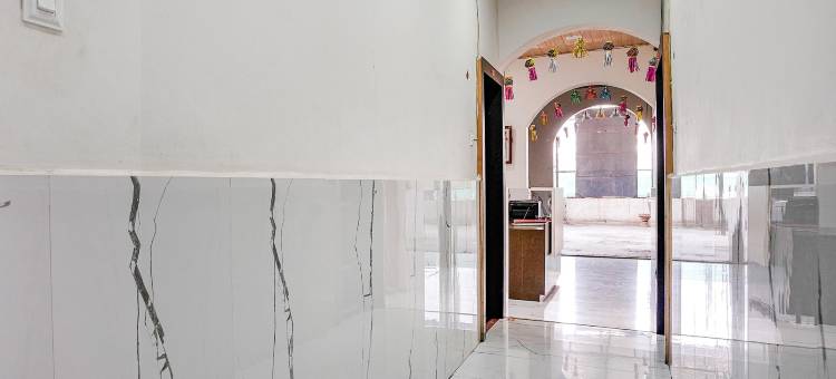 Fabexpress Sai住宿 I(Via Sai Lodging I - Nr Nashik Railway Station)图片