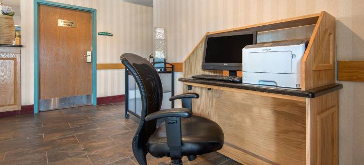 北部凯艺套房酒店(Quality Inn & Suites Gibsonia - Pittsburgh North)图片