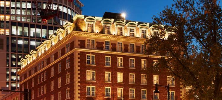 伊里亚德酒店(The Eliot Hotel)图片