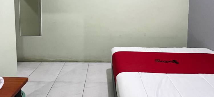 RedDoorz Syariah Near Exit Tol Nganjuk图片