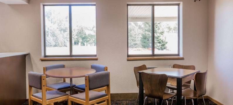 麦迪逊温德姆速8酒店(Super 8 by Wyndham Madison)图片