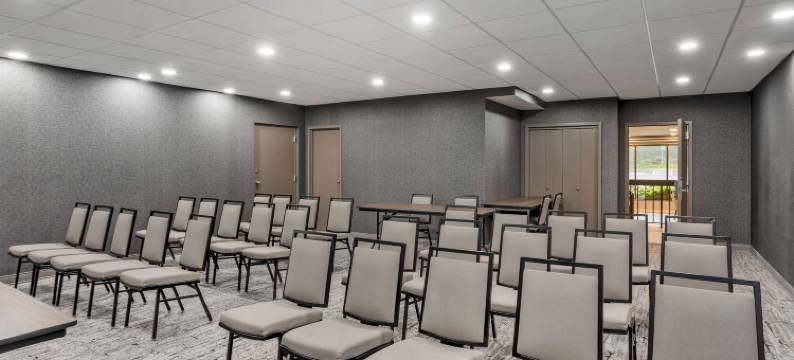 最佳西方加世遗产铁路旅馆套房(Best Western Plus Heritage Rail Inn & Suites)图片