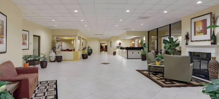 梅恩斯泰套房康诺弗-希科里(MainStay Suites Conover-Hickory)图片