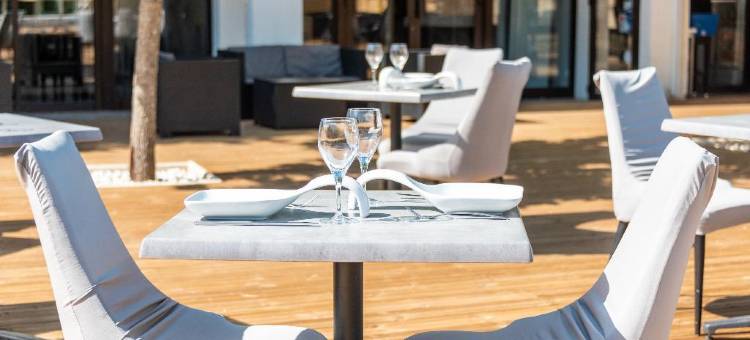 曼德琉拉纳普勒村舒适公寓酒店(Zenitude Hôtel-Résidences Mandelieu la Napoule Village)图片