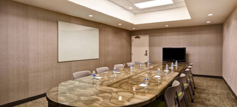 亚特兰大肯纳瑟SpringHill套房酒店(SpringHill Suites Atlanta Kennesaw)图片