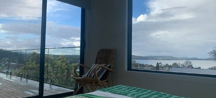 迷人水景;惬意海滨氛围;多处娱乐空间度假屋(Stunning water views; relaxed coastal atmosphere; multiple entertaining areas)图片
