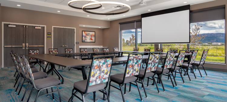 雷湾希尔顿惠庭酒店(Home2 Suites by Hilton Thunder Bay)图片