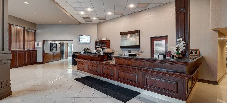 布卢明顿希尔顿逸林酒店(DoubleTree by Hilton Hotel Bloomington)图片