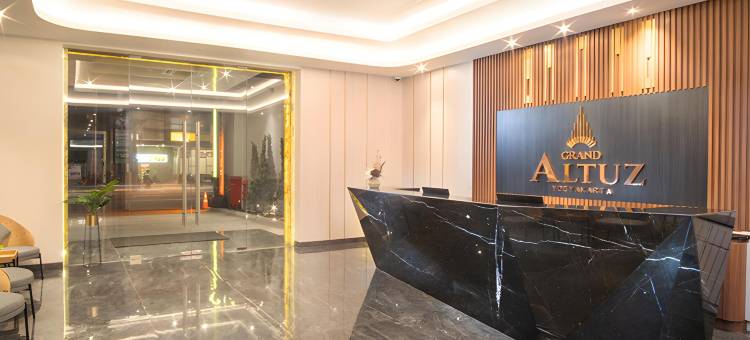 格兰德阿尔图兹酒店日惹(Grand Altuz Yogyakarta)图片