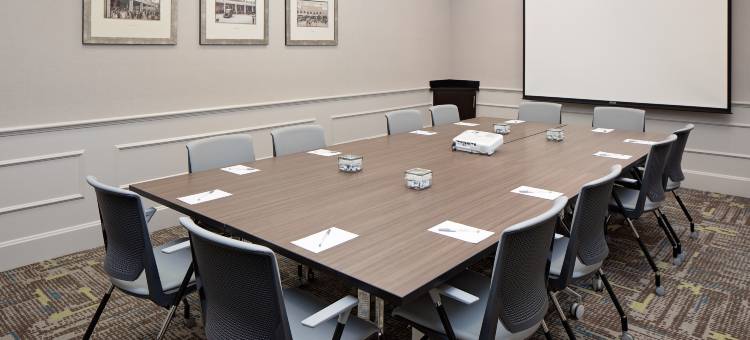 路易斯威尔市中心欢朋酒店(Hampton Inn Louisville Downtown)图片