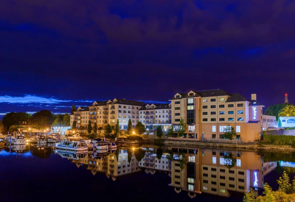 Radisson Blu Hotel, Athlone Hotel Overview
