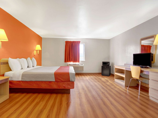 新墨西哥艾斯帕诺拉 6 号汽车旅馆