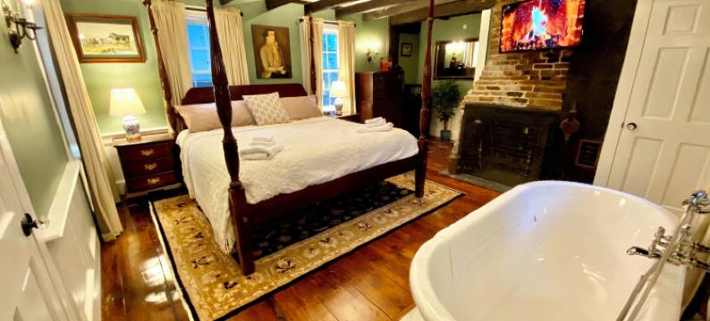 丹尼尔斯之家的西尔斯比(Silsbee's by Daniels House)图片