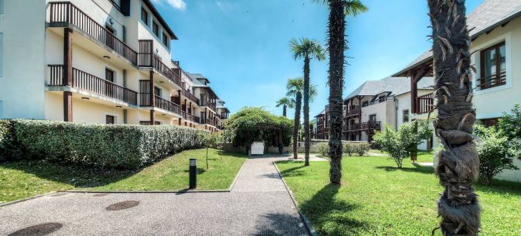 拉卡西亚泽尼图德公寓酒店(Comfort Aparthotel Lourdes L'Acacia)图片