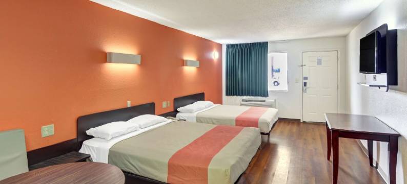 德克萨斯林戴尔 6 号汽车旅馆(Motel 6 Lindale, TX)图片