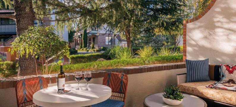 帕索罗布尔斯酒店(Paso Robles Inn)图片