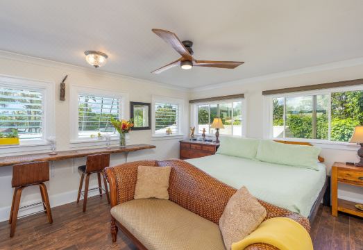 Fern Grotto Inn Hotel Overview