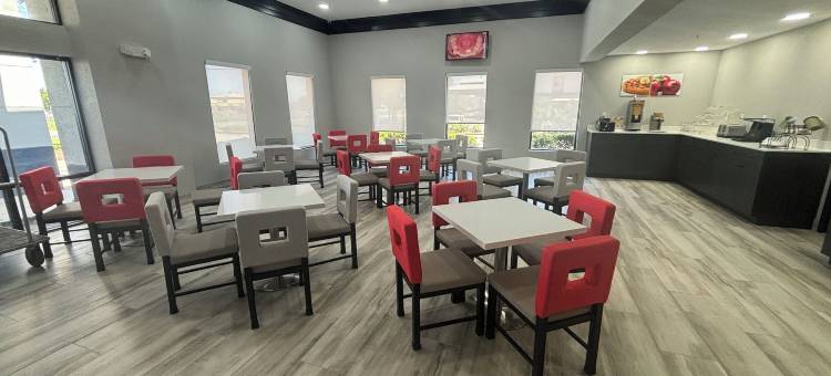 机场大道I-65凯艺套房酒店(Quality Inn & Suites at Airport Blvd I-65)图片