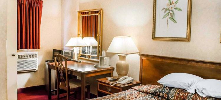 迪尔斯堡罗德威酒店(Rodeway Inn Dillsburg)图片