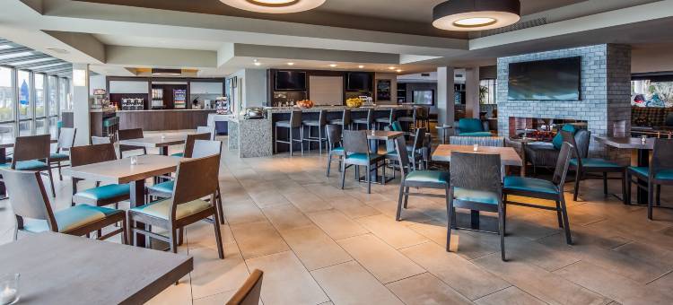 奥克兰行政酒店&套房(Executive Inn & Suites Oakland)图片