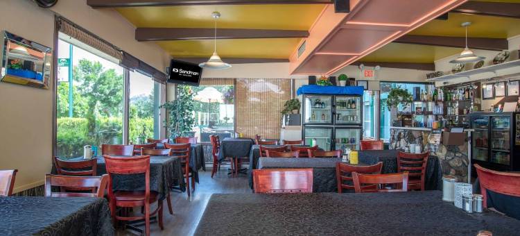 卡什溪桑德曼酒店(Sandman Inn Cache Creek)图片