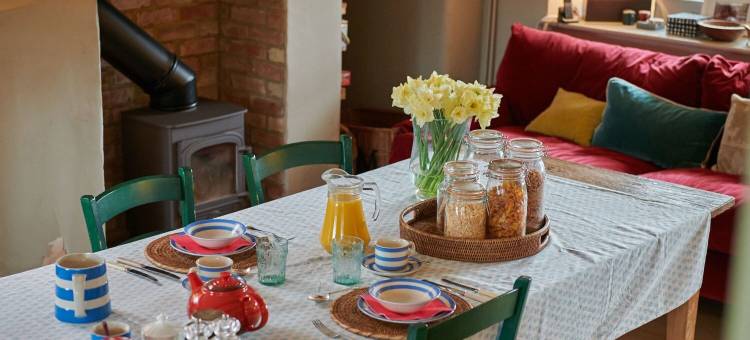 教堂区小屋酒店(Church End Cottage)图片