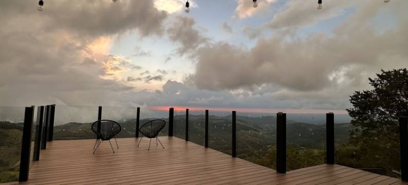 阿马鲁蒙特贝尔德(Amalú Monteverde)图片